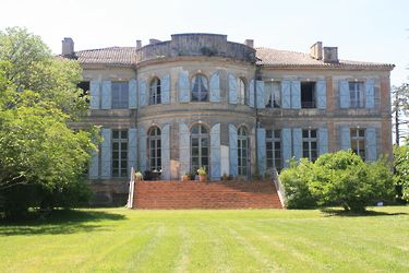 cvk proj10_monument_chateau monument